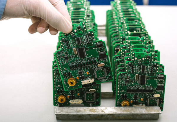 电子元器件清洗